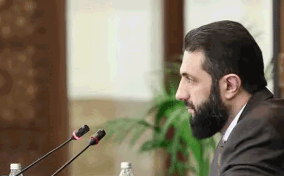 مرسومان رئاسيان يقضيان بزيادة بنسبة 200% على الرواتب